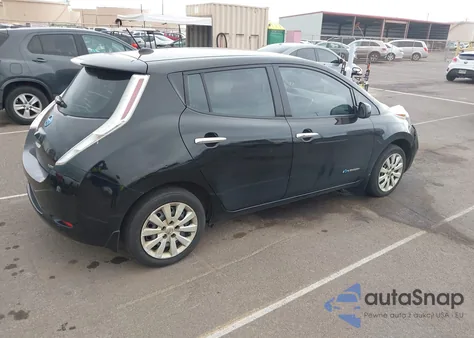 2017 Nissan Leaf S z USA, uszkodzony, nr VIN 1N4BZ0CP3HC308156